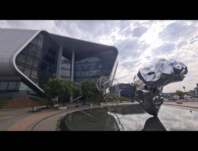 BUSINESS PROPERTY TO RENT IN WATERFALL